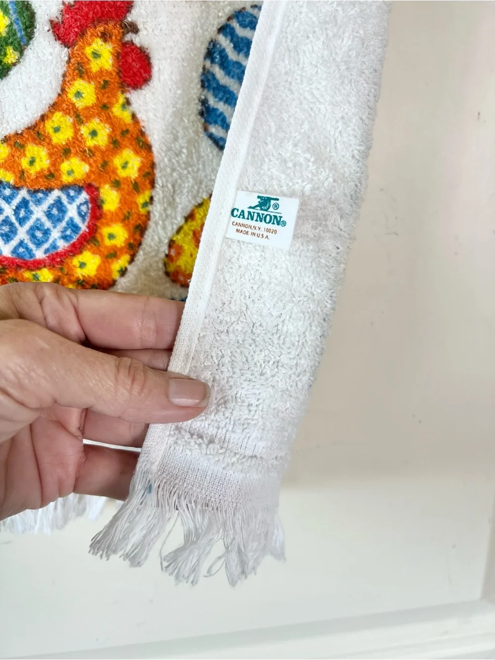 Vtg 70s Cannon Mills Terry Kitchen Towel Retro Chicken Floral Eggs Fringe